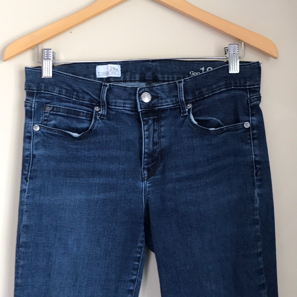 GAP Med/Dark Wash Legging Jeans